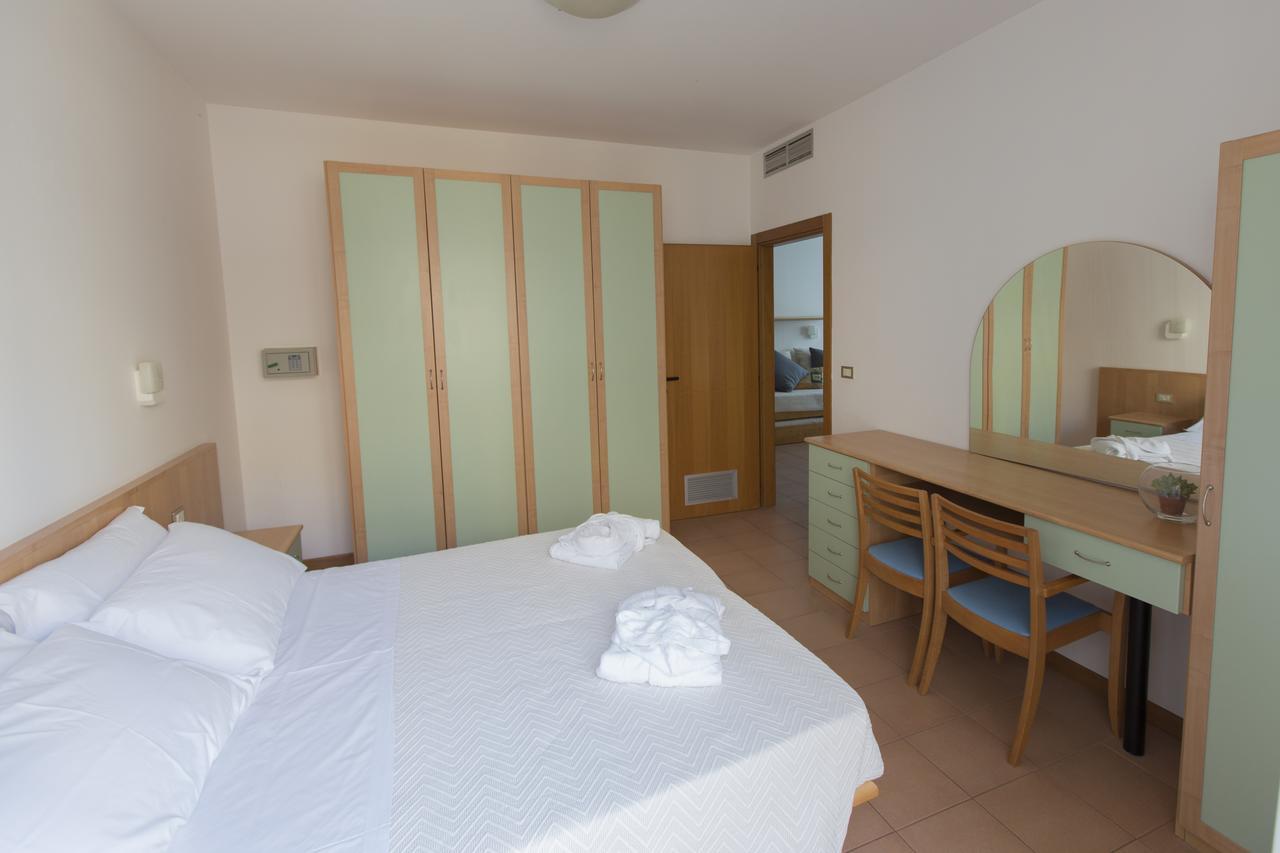 Ihr Residence Hotel Le Terrazze Grottammare Buitenkant foto